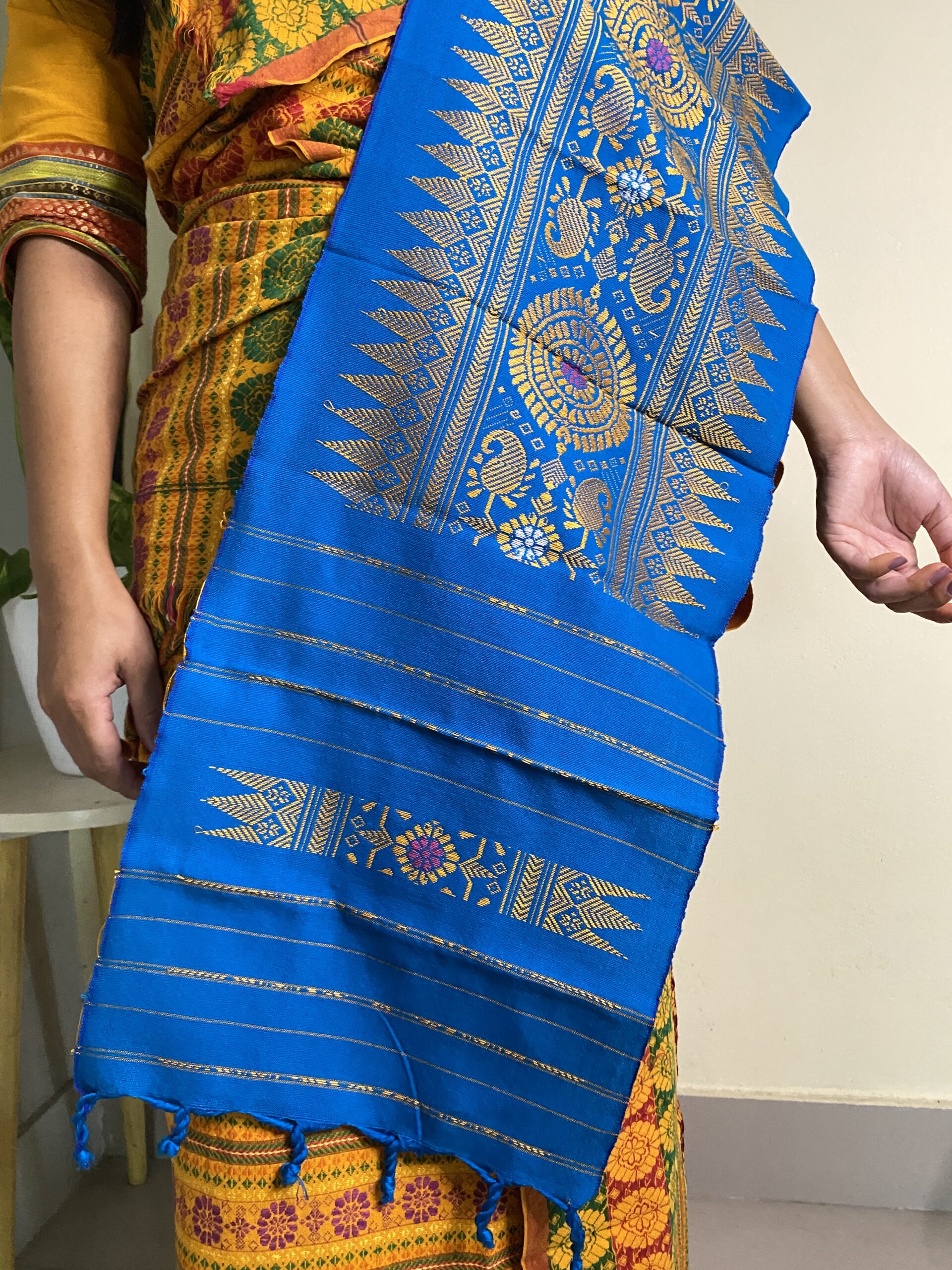 Blue Aronai